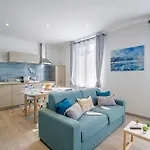 Cocon D'hiver: Cozy Retreat With Netflix & Family-friendly Amenities Apartment