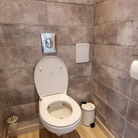 Apartment Cocon D'hiver: Cozy Retreat With Netflix & Family-friendly Amenities Chalons-en-Champagne