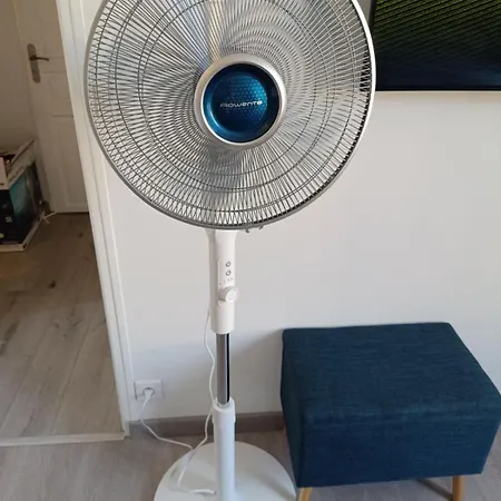 Cocon D'hiver - Netflix & Wifi - Parking Gratuit - Check-in 24h24 - Kit Bebe Inclus - Emplacement Velos - Goodmarning *