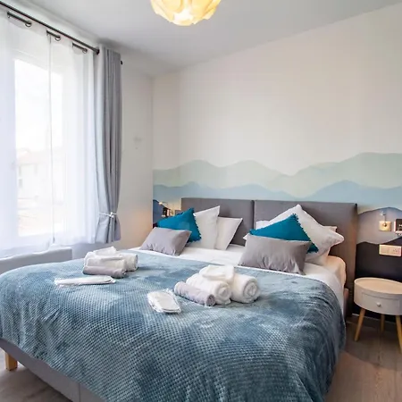 Cocon D'hiver: Cozy Retreat With Netflix & Family-friendly Amenities Apartment *